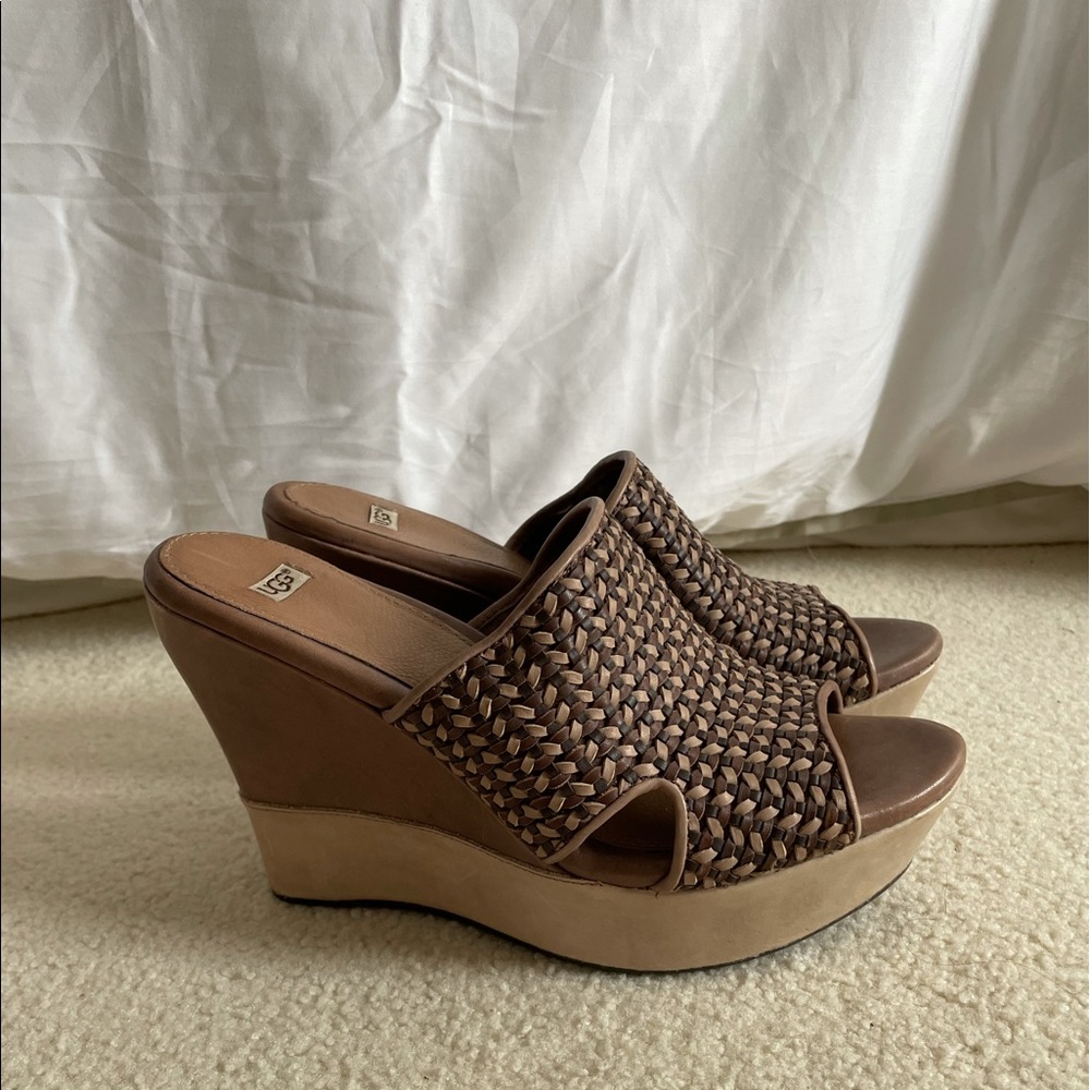 UGG sandal wedges